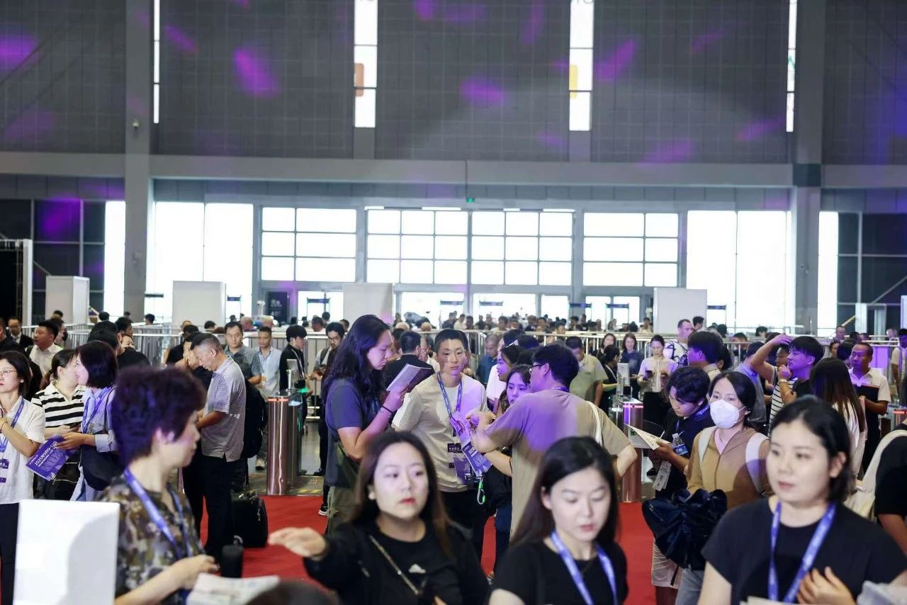 主辦發(fā)布《CIFF2025上海家博會》開展時間